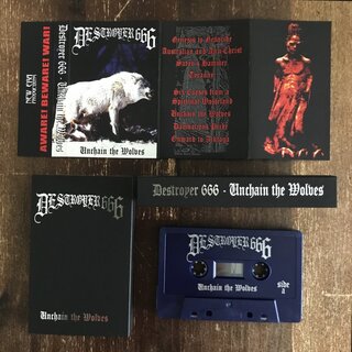 Deströyer 666 - Unchain The Wolves (Tape w/ slipcase)